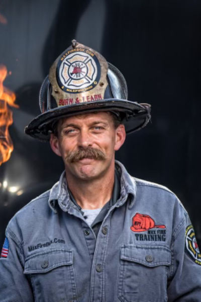 Shawn Blooemker Head shot